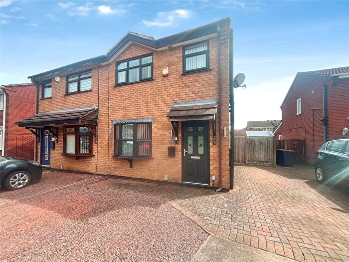 3 Bedroom Semi-Detached House For Sale In Epsom Close, Bedworth, Warwickshire, CV12