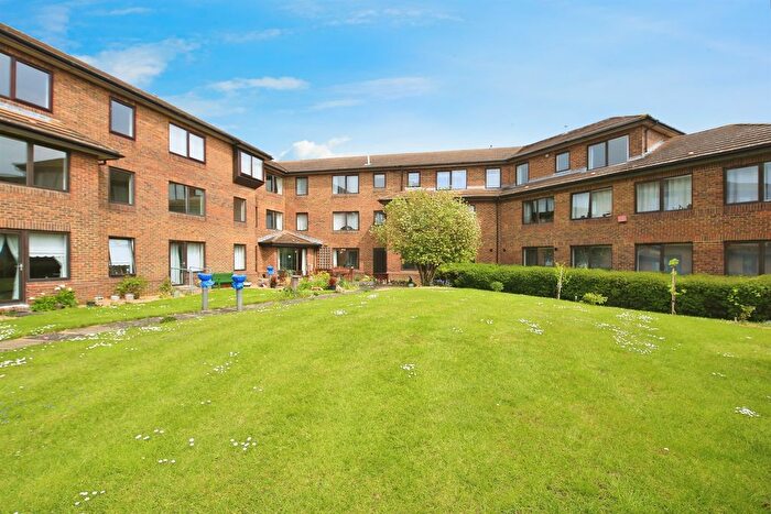 1 Bedroom Flat For Sale In Homenene House, Orton Goldhay, Peterborough, PE2