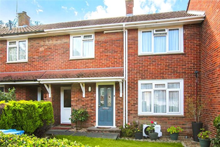 3 Bedroom Terraced House For Sale In Barnett Green, Bracknell, Berkshire, RG12