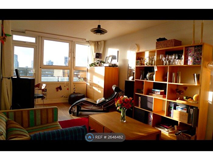 2 Bedroom Flat To Rent In Ethelburga Tower, London, SW11