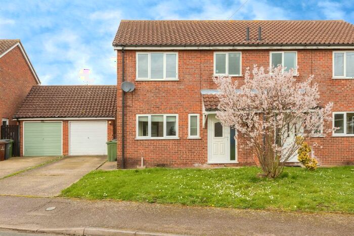 3 Bedroom Property To Rent In Plasset Drive, Attleborough, NR17