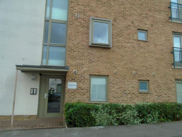 2 Bedroom Flat To Rent In Sydney Road, Sutton, SM1