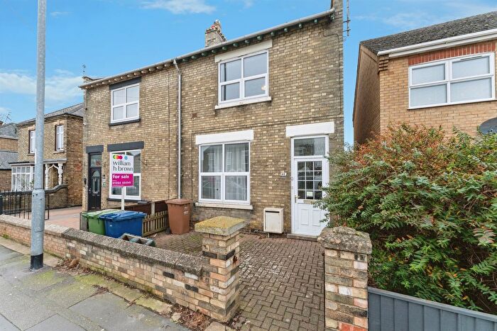 3 Bedroom Semi Detached House For Sale In Station Road, March, PE15