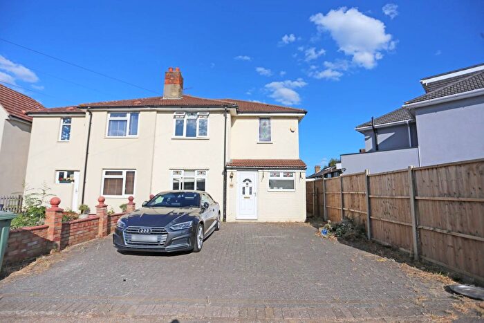 3 Bedroom End Of Terrace House To Rent In Crown Road, Barkingside, Ilford, IG6