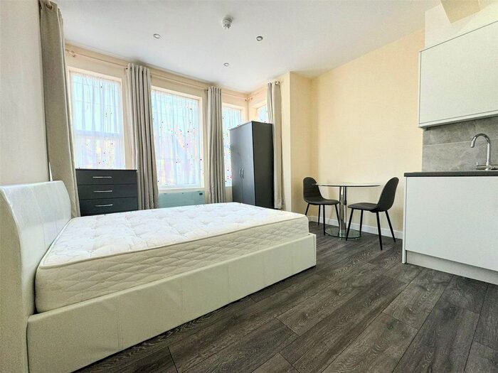 1 Bedroom Studio To Rent In Marlborough Hill, Harrow, Middlesex, HA1