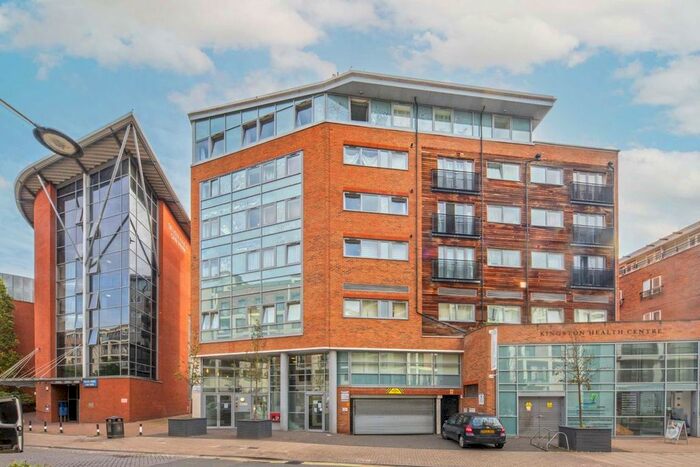 2 Bedroom Flat To Rent In Skerne Road, Kingston Upon Thames, KT2