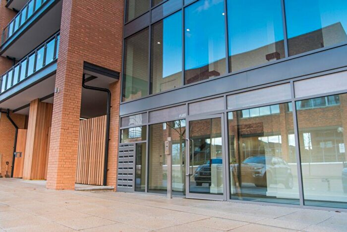 2 Bedroom Apartment To Rent In North Second Street, Milton Keynes, Milton Keynes, MK9