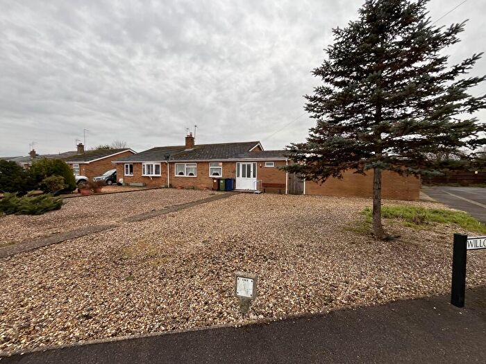 2 Bedroom Bungalow To Rent In Chestnut Crescent, March, PE15