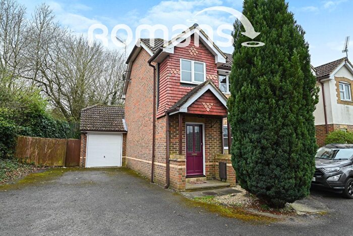 2 Bedroom Property To Rent In Francis Gardens, Warfield, Bracknell, RG42