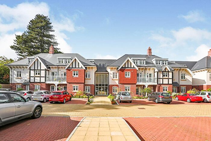 2 Bedroom Apartment For Sale In Brueton Place, - Blossomfield Road, Solihull, West Midlands, B91