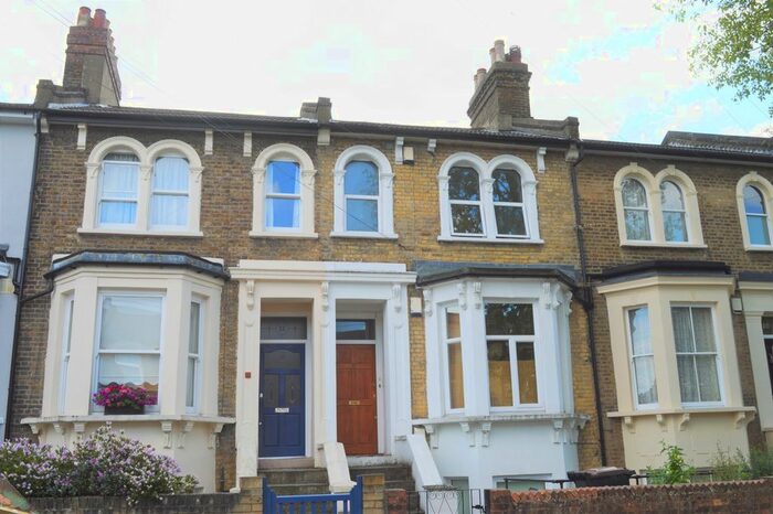 1 Bedroom Flat To Rent In Kingswood Road, London, SE20
