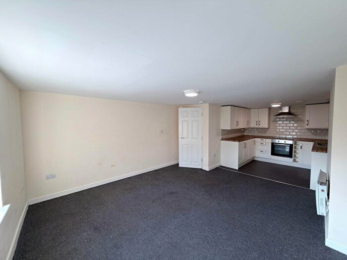 1 Bedroom Apartment For Sale In Flat A, A Newport, Uphill, Lincoln, LN1