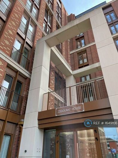 2 Bedroom Flat To Rent In Ziggurat House, St. Albans, AL1