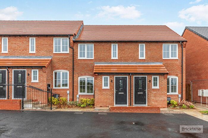2 Bedroom Property To Rent In Mark Anthony Close, Nuneaton, CV11