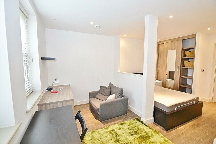 1 Bedroom Flat To Rent In Humberstone Road, Cambridge, CB4