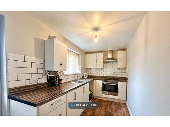 3 Bedroom Terraced House To Rent In Roseville Terrace, Leeds, LS15
