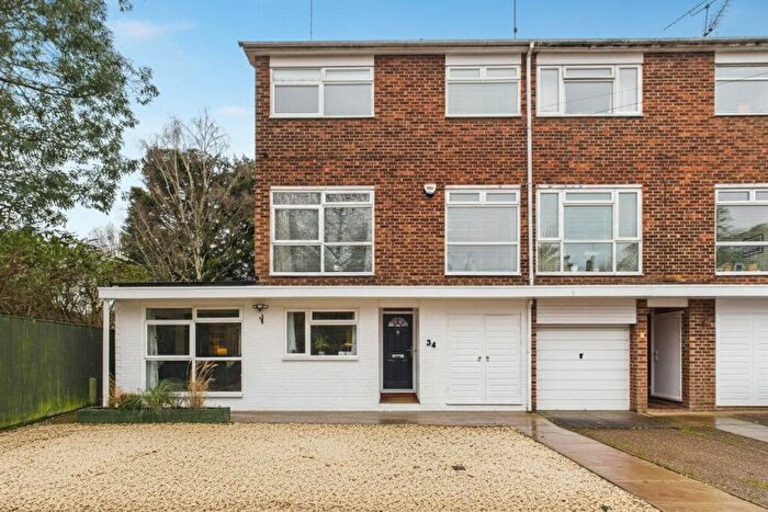 3 Bedroom Semi-Detached House For Sale In Boulters Court, Maidenhead, Berkhire, SL6