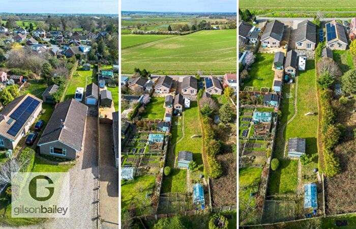 3 Bedroom Detached Bungalow For Sale In Burnt House Road, Cantley, NR13