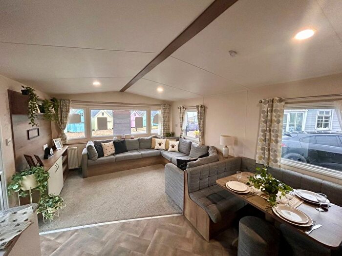 2 Bedroom Park Home For Sale In Seaview Avenue, West Mersea, Colchester, CO5