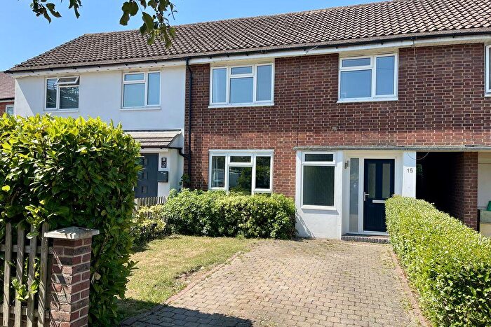 3 Bedroom Terraced House For Sale In Brookfield Gardens Claygate, KT10