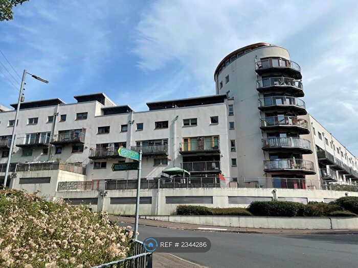 3 Bedroom Flat To Rent In Lochburn Gate, Glasgow, G20
