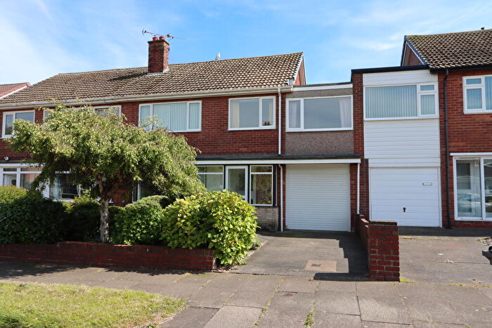 5 Bedroom Terraced House For Sale In Kingston Drive, Whitley Bay, Tyne And Wear, NE26
