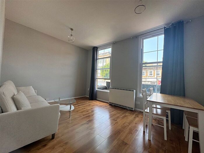 1 Bedroom Flat To Rent In Seven Sisters Road, Holloway, London, N7