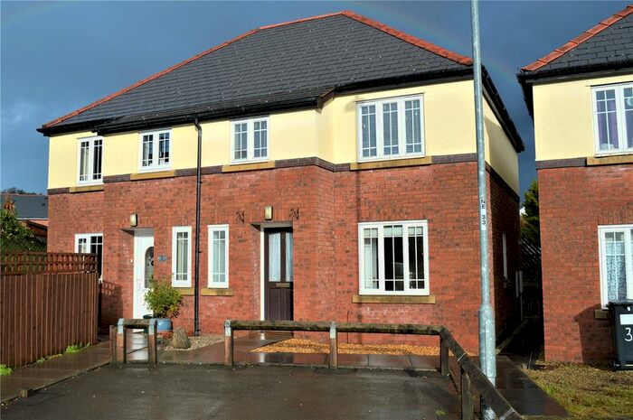 3 Bedroom Semi-Detached House To Rent In Gerddi Glandwr, Vaynor, Newtown, Powys SY16
