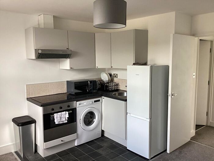 1 Bedroom Flat To Rent In Charlton Street, Maidstone, ME16