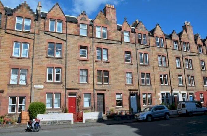 2 Bedroom Flat To Rent In , Temple Park Crescent, Edinburgh, EH11