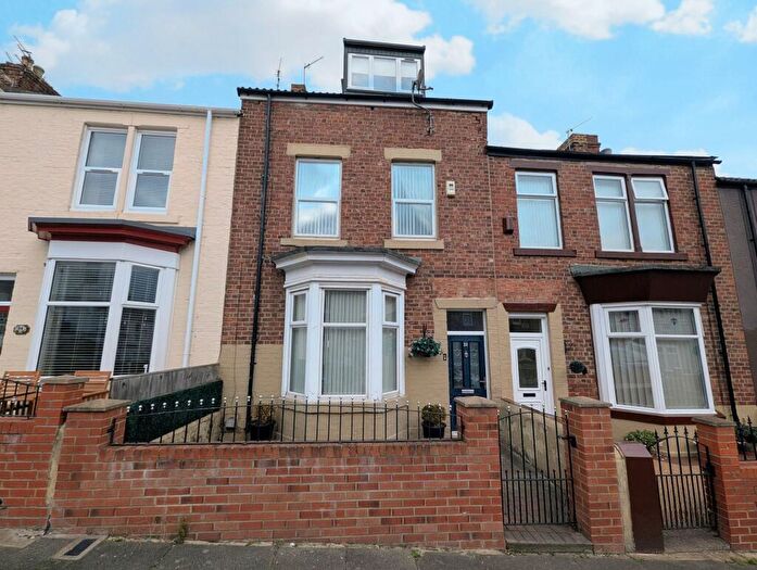 4 Bedroom Terraced House For Sale In Salmon Street, South Shields, NE33