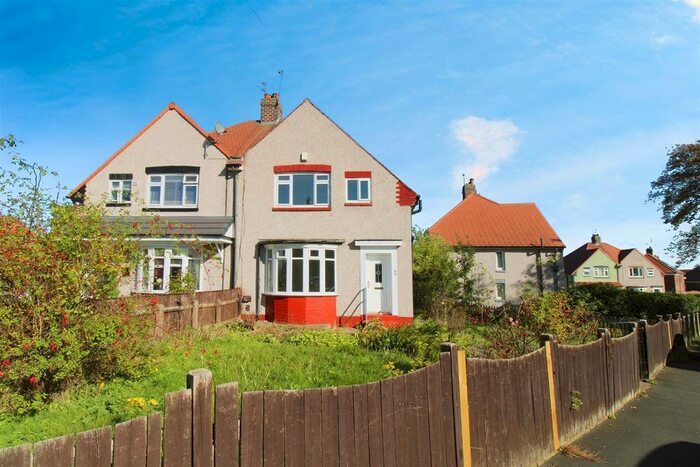 3 Bedroom Property To Rent In Felsham Square, Sunderland, SR4