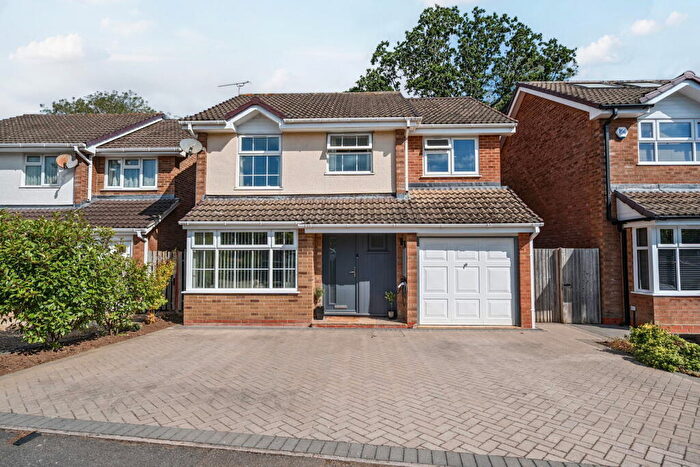 4 Bedroom Detached House For Sale In Kings Pightle, Chineham, RG24