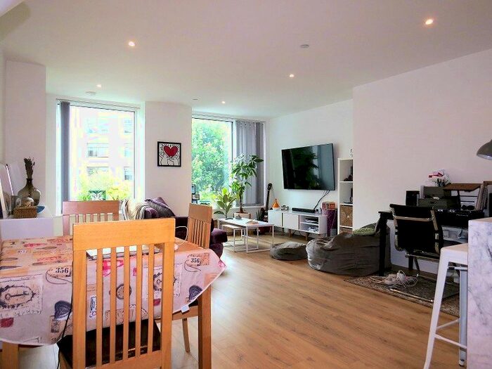 1 Bedroom Flat To Rent In Beadon Road, Hammersmith, W6