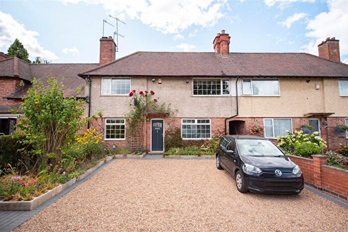 4 Bedroom Terraced House For Sale In Danethorpe Vale, Nottingham, NG5