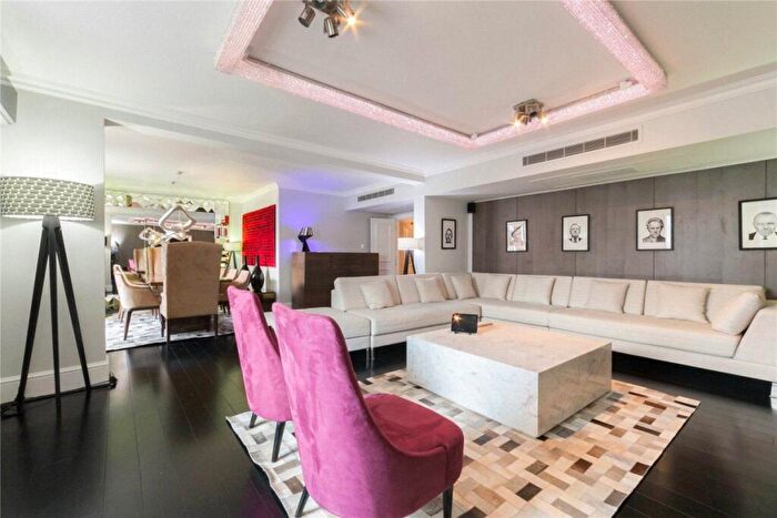 3 Bedroom Flat To Rent In Park Road St Johns Wood, NW8