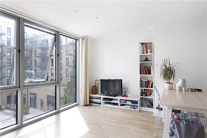 1 Bedroom Apartment For Sale In New Festival Avenue, London, E14