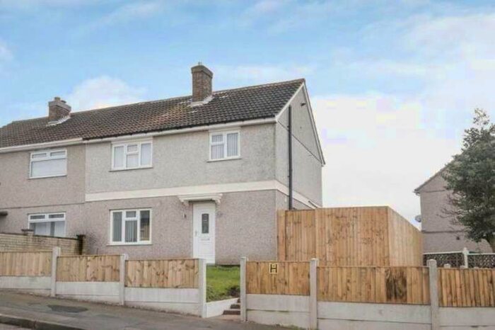 3 Bedroom Property To Rent In Tudor Crescent, Rainworth, Mansfield, NG21