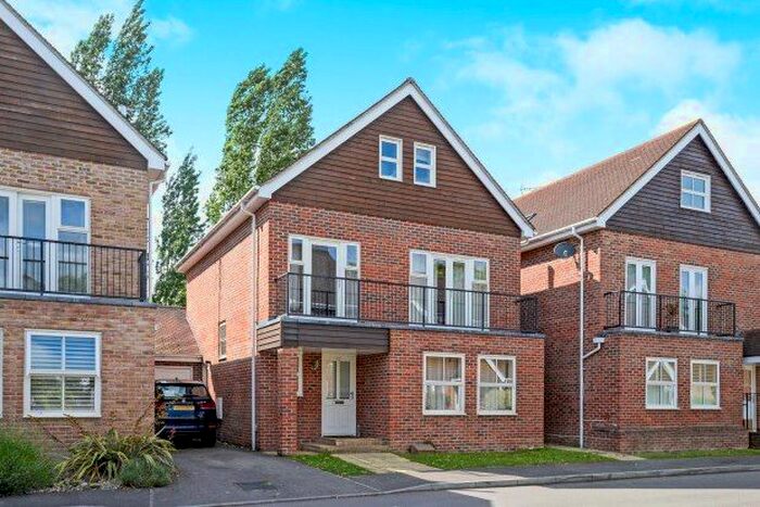 5 Bedroom Property To Rent In Pendenza, Cobham, KT11