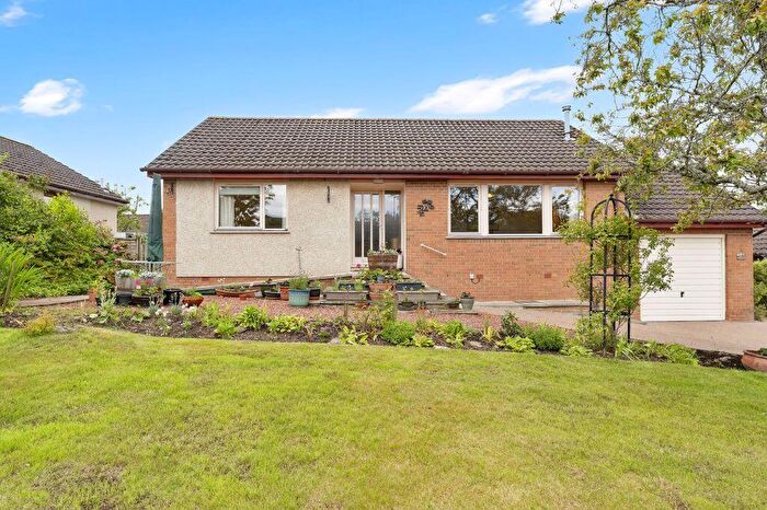 2 Bedroom Detached Bungalow For Sale In Drovers Way, Peebles, EH45