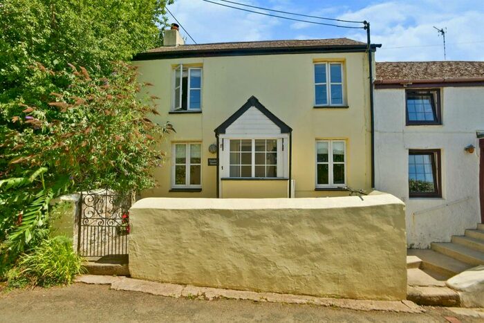 2 Bedroom Cottage For Sale In Trehan Cottages, Trehan, Saltash, PL12