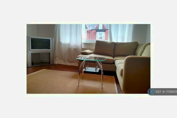 2 Bedroom Flat To Rent In Sharrow Vale Road, Sheffield, S11