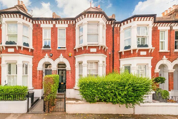 5 Bedroom House To Rent In Keildon Road, , London, SW11