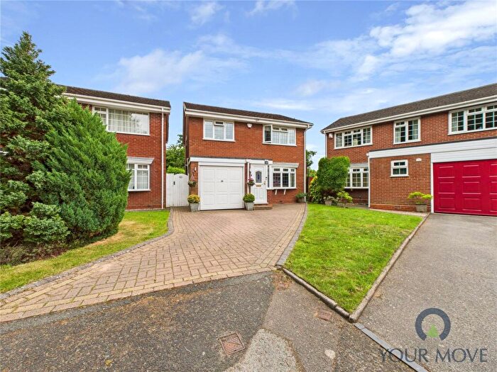 4 Bedroom Detached House For Sale In Palmers Close, Shirley, Solihull, West Midlands, B90