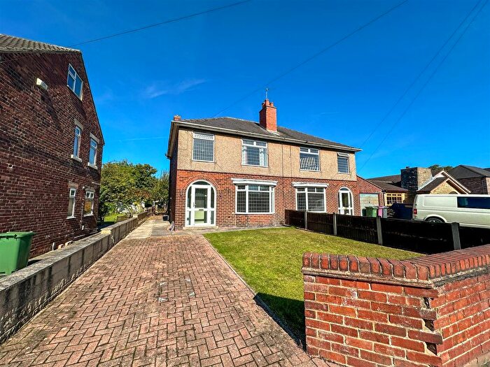 3 Bedroom Semi-Detached House To Rent In Hallfieldgate Lane, Shirland, Alfreton, DE55