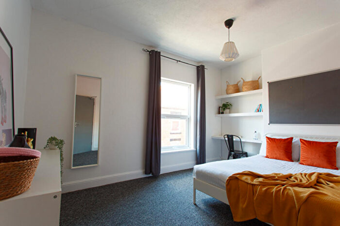 4 Bedroom Terraced House To Rent In Vernon Road, Chester, CH1