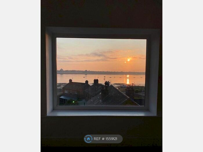 2 Bedroom Flat To Rent In Thorburn Road, Wirral, CH62