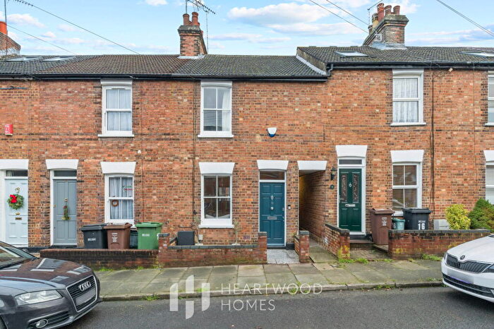 3 Bedroom Terraced House For Sale In Dalton Street, St. Albans, AL3