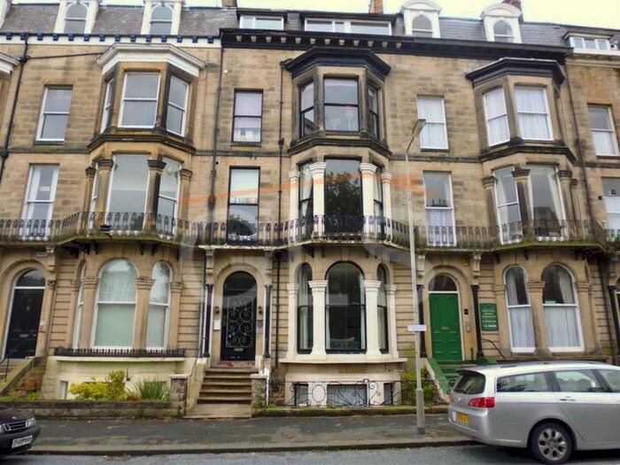 2 Bedroom Flat To Rent In Esplanade Gardens, Scarborough, YO11