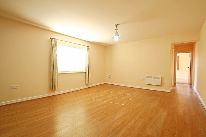 2 Bedroom Flat To Rent In Village House, Bilton, Rugby, CV22